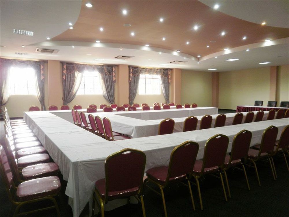 Silver Springs Hotel Kampala Exterior photo
