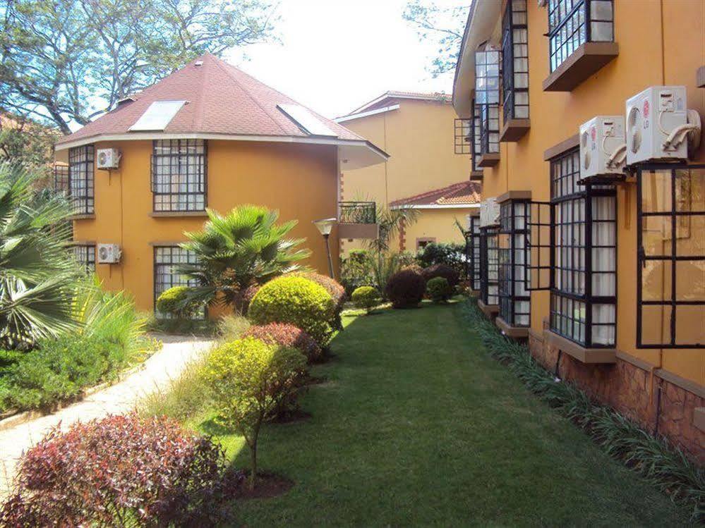 Silver Springs Hotel Kampala Exterior photo