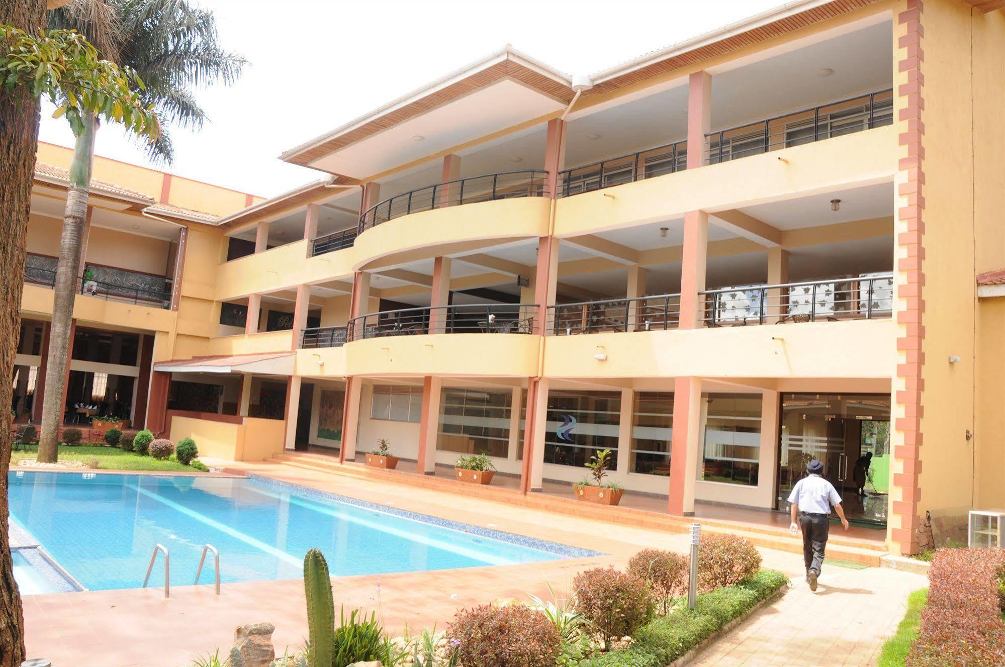 Silver Springs Hotel Kampala Exterior photo