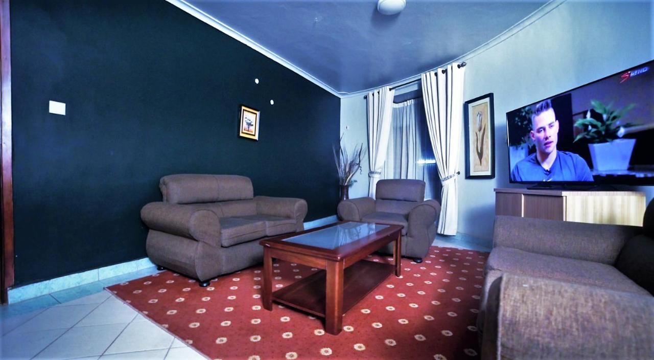 Silver Springs Hotel Kampala Exterior photo
