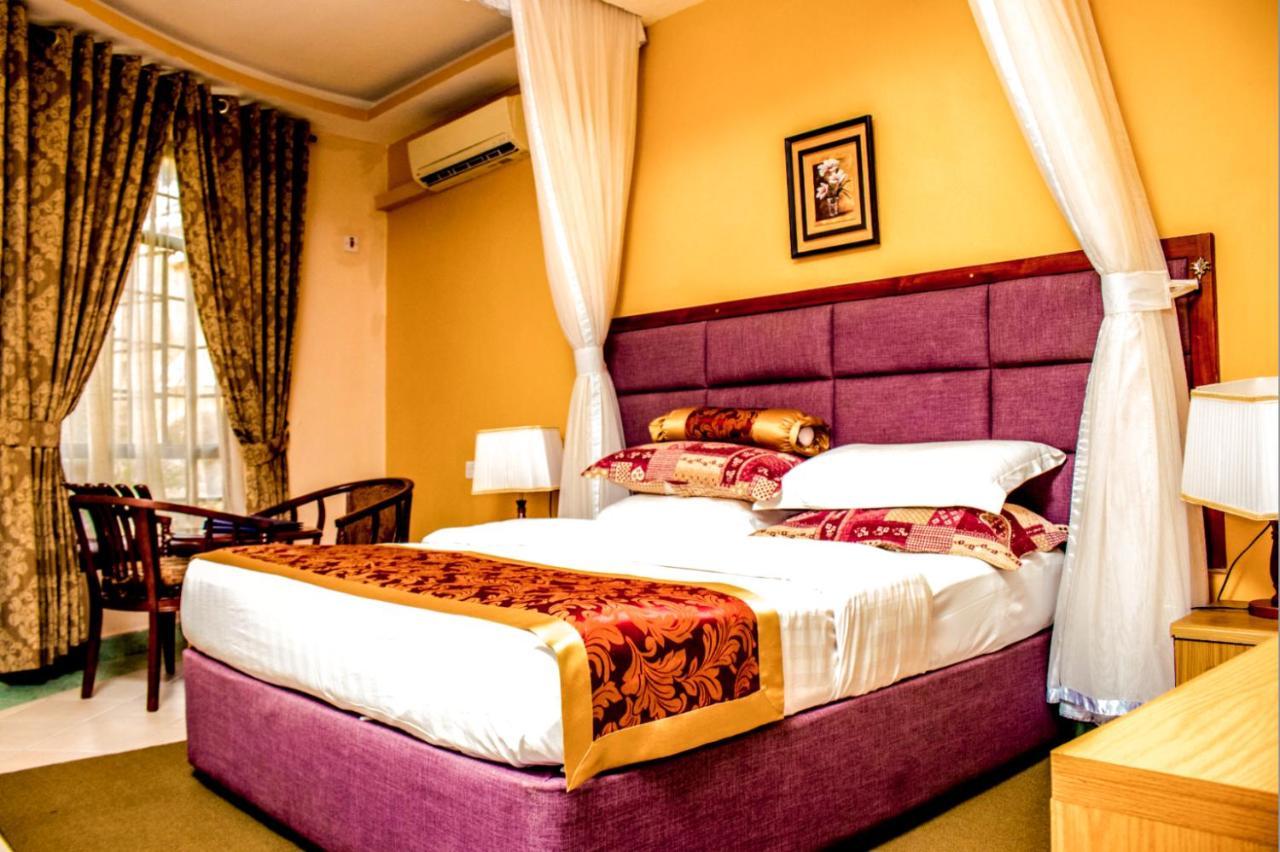 Silver Springs Hotel Kampala Exterior photo